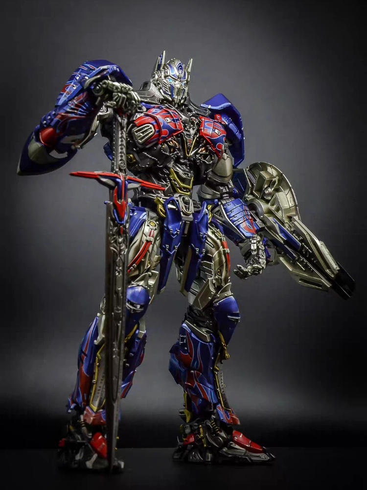 YOLOPARK Knight Optimus Prime: - Model Kit Yolopark recensione e prezzo