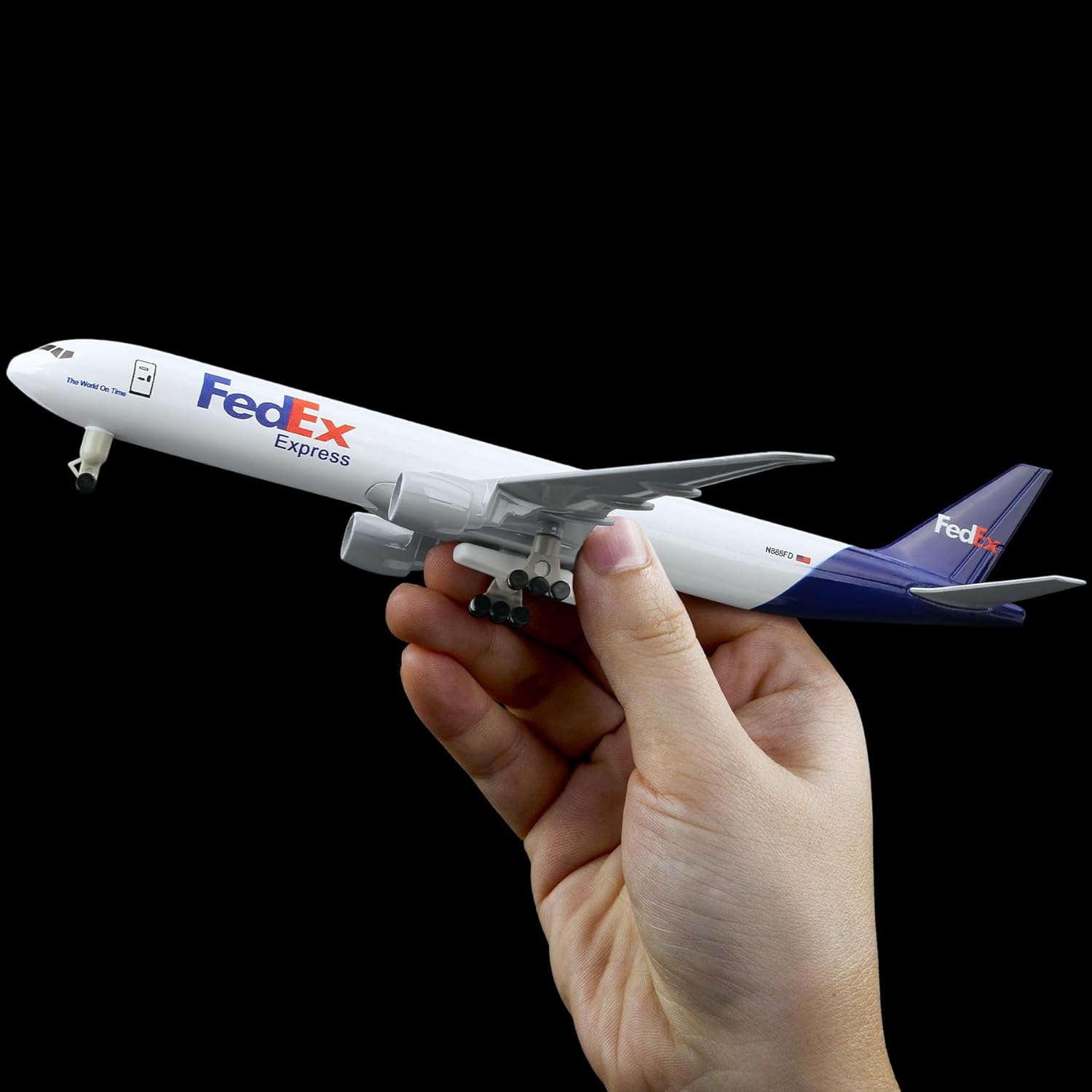 Modellino di aereo Fedex B777  - Model Kit Airplane recensione e prezzo
