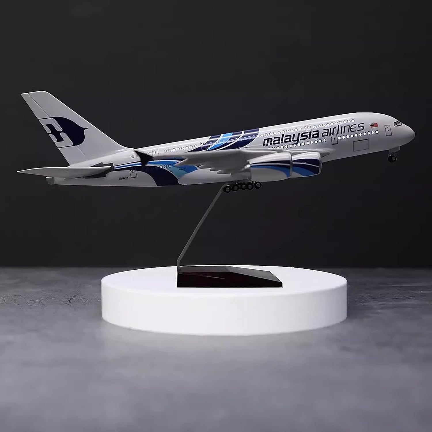 Kit di simulazione in resina p - Model Kit Airplane recensione e prezzo